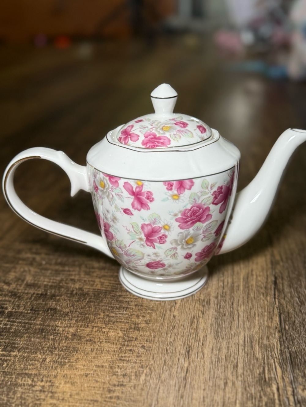 Grace Teaware Porcelain Teapot